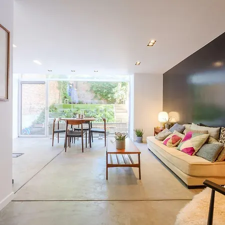 Apartment 1bd With Garden Brugmann Area *